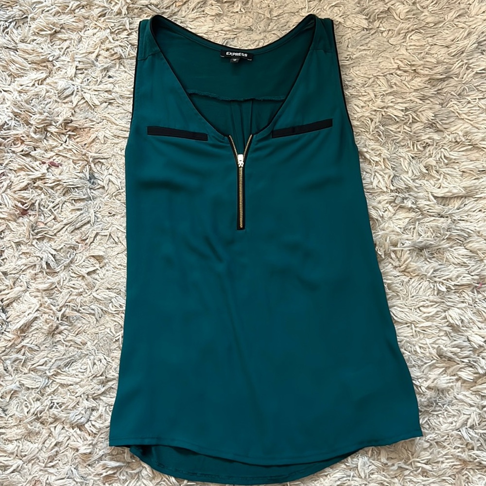 Express tank top